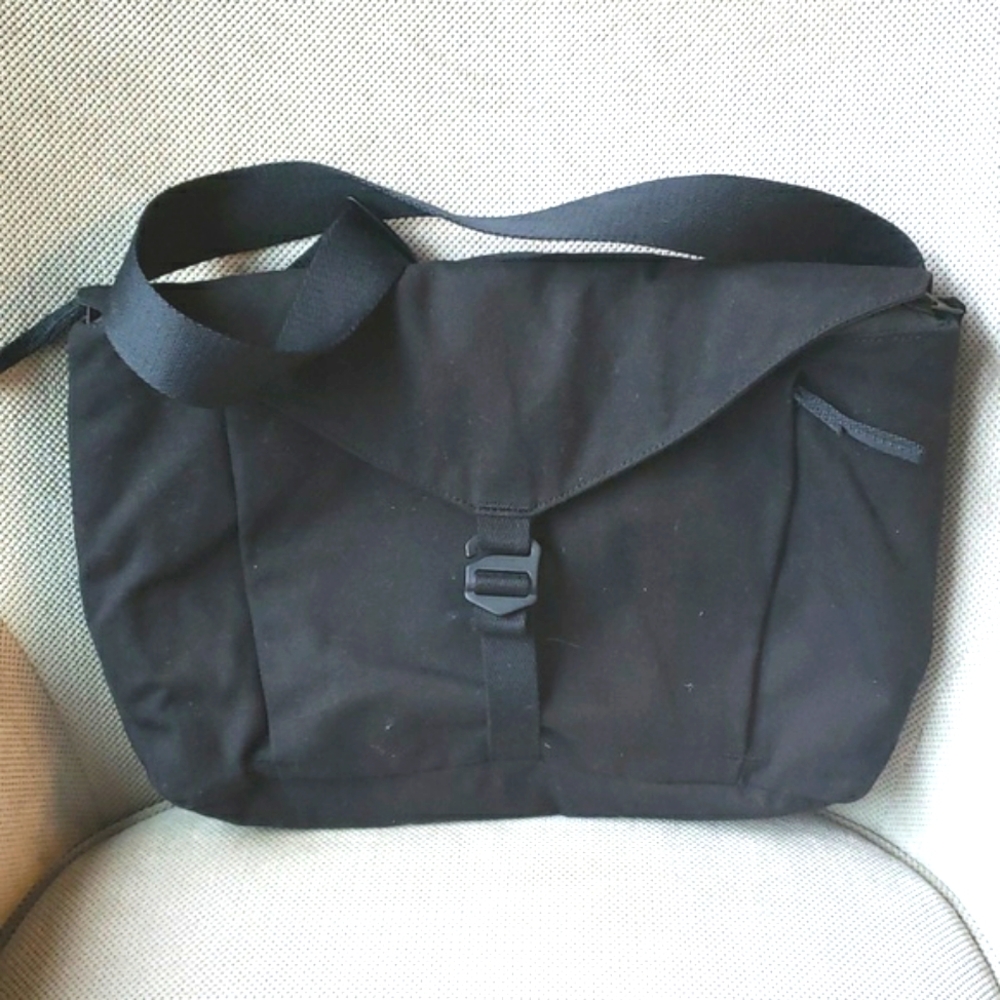 Everlane Bag